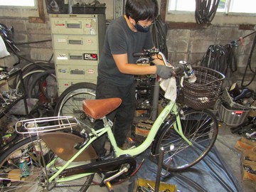 有限会社 川端商会/[社]自転車に新しい命を…【自転車再生スタッフ】